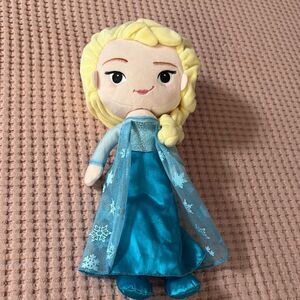 NWOT Disney Parks Frozen Elsa Doll 12”